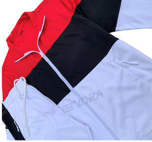 Conjunto deportivo moderno para hombre con sudadera con capucha y pantalones cargo, diseñado para brindar comodidad, estilo y para uso diario activo, con tejido de algodón suave. - Product Image 2