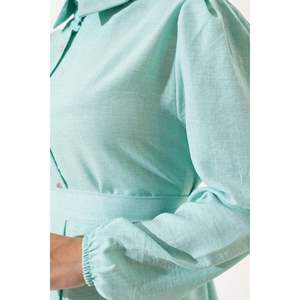 Robe en lin boutonnée et ceinturée Menthe - Product Image 4