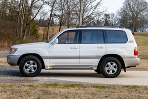 Toyota Land Cruiser 2002 d'occasion, sans réserve, moteur V8, 4x4, différentiel central verrouillable, non modifié - Product Image 2