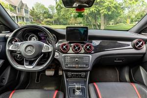 Mercedes-Benz CLA45 AMG 2015 usado en buen estado - Product Image 3