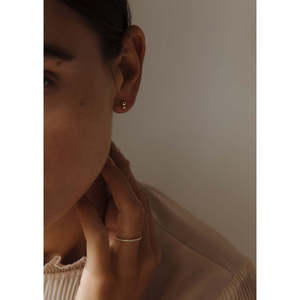 Pendientes de Diamantes Redondos Violeta, Chapado en Oro Rosa de 18K, Diseño Geométrico de Bola con Tornillo, para Boda o Compromiso - Certificado IGI - Product Image 5