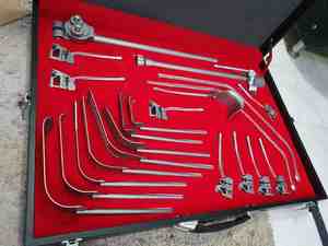 Juego de Instrumentos Quirúrgicos de Acero Omni Tract, Retractor de Marco en Forma de Hueso de Pescado, Retractores Montados en Mesa de Operaciones, Manual de SurgiRight - Product Image 3