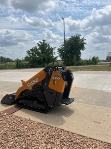 022 Case TL100 Mini Skid Steer Loader High-Power Vertical Lift Machine for Heavy-Duty Work Fast Shipping - Product Image 4