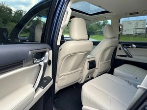 SUV Clean <span class=keywords><strong>Black</strong></span> GX 2 460 4.6 AT 305 hp 4WD gasolina automático con volante a la izquierda/derecha - Product Image 2