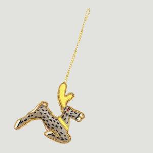 Borla Colgante Zari Contemporánea Hecha a Mano con Cuentas y Adornos de Piedras para Decoración de Primera Calidad - Product Image 3