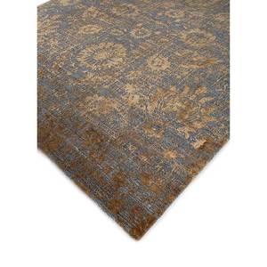 พรมขนสัตว์ผสมไหมไผ่ถักมือสีน้ำตาลเบจลายดอกไม้ สำหรับบ้าน ห้องนั่งเล่น ทางเดิน วัสดุวิสโคส รุ่น Esk-624 Chaos Theory - Product Image 2