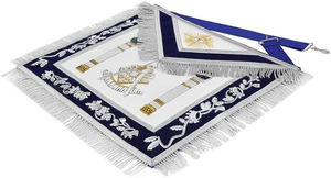 Delantal de Lujo de la Logia Azul para Maestros Mureros con Imán, Terciopelo Azul Marino y Bordado de Hilo Plateado, Diseño Personalizable - Product Image 2