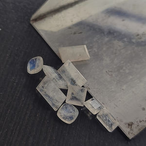 9 pcs de pierre de lune arc-en-ciel naturelle 6x6mm à 12x7mm baguette coussin facette 20 cts Iroc ventes bleu feu pierre de lune pierres précieuses US $12 - Product Image 3