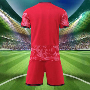 Conjunto de pantalones cortos de Jersey transpirable de uniforme de fútbol personalizado OEM para equipos de club o escuela con etiqueta privada e impresión de logotipo - Product Image 2