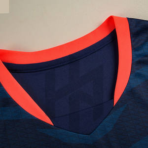 Fabricante de fábrica Uniforme de fútbol personalizado Último diseño Uniforme de fútbol - Product Image 3