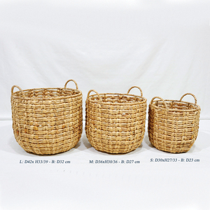 Juego de Cestas de Almacenamiento de Jacinto de Agua Tejidas a Mano Artex Dong Thap con Asas (3 piezas) - Product Image 2