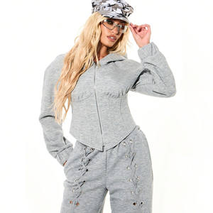 Ensemble de jogging de qualité supérieure, vente chaude, vêtements de rue personnalisés, vêtements d'automne, imprimé, haut court pour femme, ensemble de survêtement 2 pièces - Product Image 3