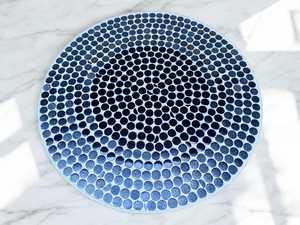 Table d'appoint en mosaïque éblouissante: Art irisé-Table basse bleue-Table d'appoint-Décor de salon-Cadeau - Product Image 5