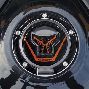 Adesivo 3D Personalizzato per Protezione Tappo Serbatoio Honda CBR 650 R - Design con Logo - Product Image 1