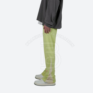 Fabricante de pantalones de chándal de peso pesado de alta calidad pantalones de chándal acampanados relajados de pierna recta en blanco de gran tamaño para hombres personalizados - Product Image 4