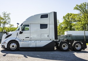 ORDER <b>USED</b> 2020-2024 Freightliner VNL64T860 Diesel Automatic Heavy Truck Euro 6 Emission Standard 8x4 Drive LEFT CLW - Product Image 4