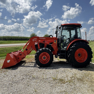 Tracteur à roues Kubota d'occasion en gros 92HP 105HP |   Tracteur agricole M5-091 M5-111 M5N-092 M5N-112 - Product Image 1