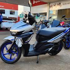 Scooter électrique sport authentique Yamaha Neo, exclusif, premium, en vente promotionnelle ! - Product Image 3