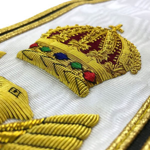 Tùy Chỉnh Hoàng Gia Vòm Masonic Thiết Kế Thêu Thủ Công Mỹ Nghệ Chất Lượng Cao Thêu Tay Màu Đỏ Tạp Dề Sash Set Kim Vá - Product Image 3
