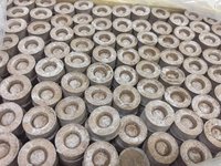 Fournitures de jardin écologiques Granulés de tourbe de coco | Disque de coco | Bloc de tourbe de coco | Kit de démarrage de semences avec granulés de terreau du Vietnam