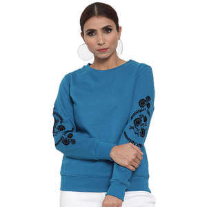 Sudadera con Capucha de Algodón 100% Personalizada OEM, Sudadera Transpirable para Mujer de Invierno, Diseño Sólido Frontal, Técnica de Teñido Liso - Product Image 1