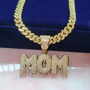 Cadena con Colgante de Diamante con Cadena de Eslabones Moderna de Latón y Oro Macizo con Circonita, Regalo de Cumpleaños para Mamá, Fiestas - Product Image 1