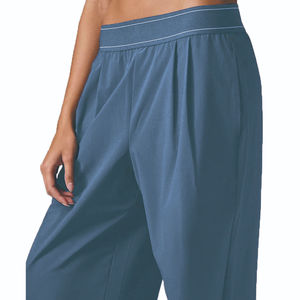 Pantalones de lana para mujer, suaves, cómodos, de material cálido, OEM, ODM, directo de fábrica, venta al por mayor, ropa deportiva personalizada - Product Image 4