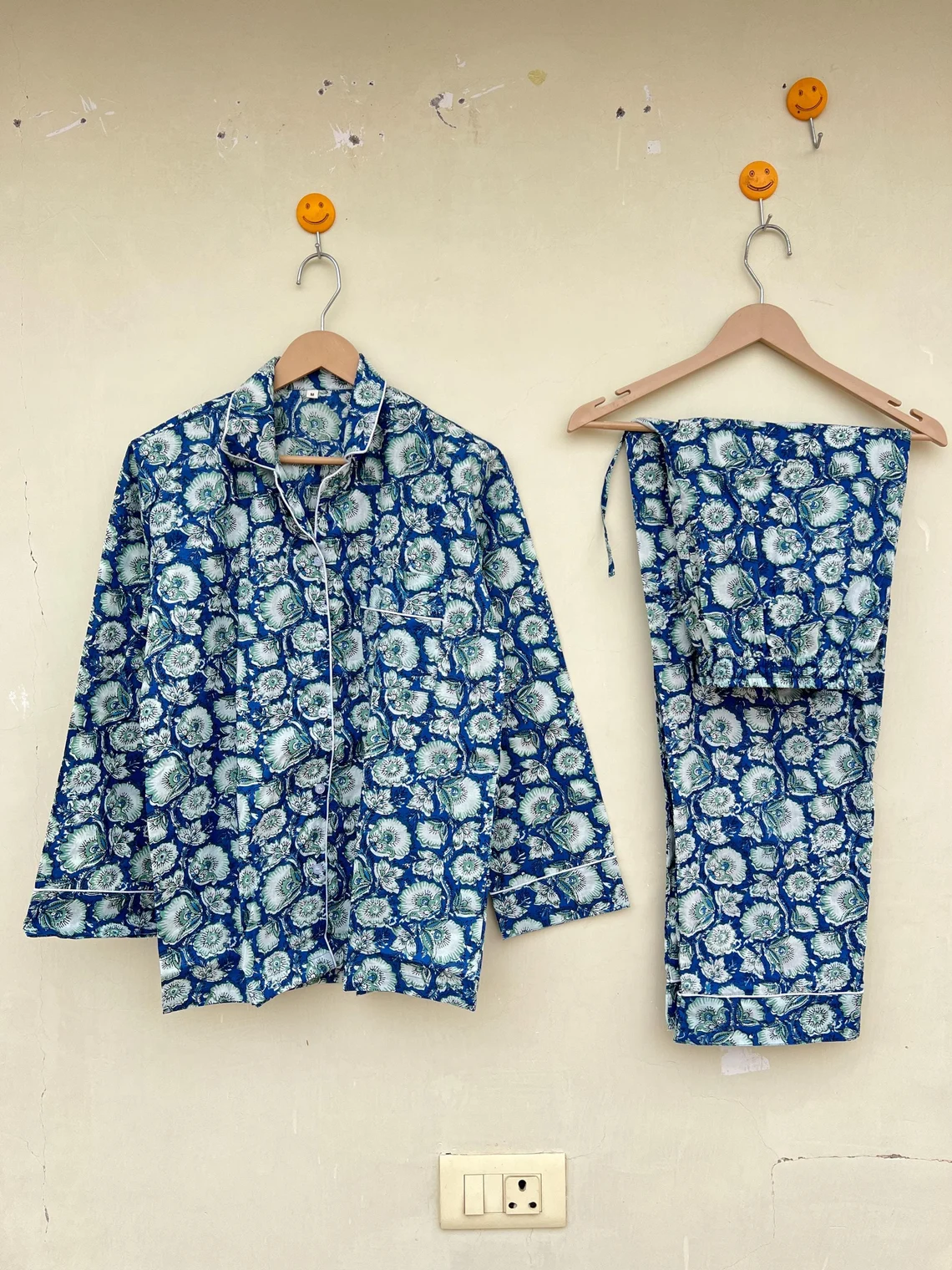 เหมือนกับภาพ