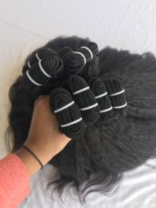 ส่งออกสินค้าคุณภาพสูงส่งตรงจากอินเดียวัดดิบอินเดียมัดผมแบบขด20นิ้วจากผู้ผลิตอินเดีย - Product Image 3