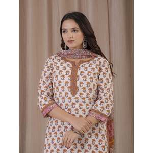 ชุดคุรตะผ้าฝ้ายพิมพ์ลายมือสีขาวเหลือง แขนสามส่วน สำหรับใส่ในชีวิตประจำวัน - Product Image 1