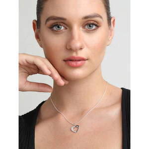 Collar con Colgante de Corazón CLARA Brisa, Plata de Ley 925 con Rodio, con Circonita, Diamante y Perla, Estilo Vintage, Moderno, para Compromiso - Product Image 5
