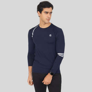 T-shirt à manches longues Triple Volt pour homme en bleu marine, 100% coton biologique, imprimé en sérigraphie compressée, motif uni, 100% polyester - Product Image 1