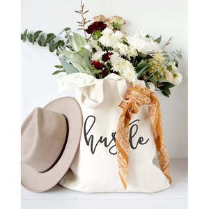 กระเป๋าผ้าแคนวาสแบบรีไซเคิล Hustle Daily Gift ขนาดกลาง เป็นมิตรกับสิ่งแวดล้อม ใช้ซ้ำได้ พิมพ์ลายด้วยความร้อน ตัวอักษรแบบสกรีน ผลิตจาก PP - Product Image 4