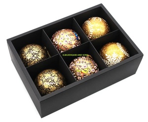 Adornos Navideños de Papel Maché Ecológicos Hechos a Mano, 8 cm, Adornos Colgantes Decorativos, Decoración Navideña Premium Hecha a Mano - Product Image 5