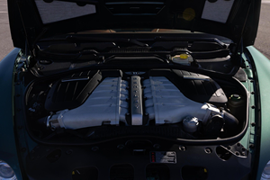 Continental Flying Spur Usado con Motor W12 Twin-Turbo de 552 hp - Product Image 2
