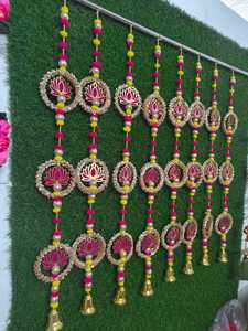 Juego de 10 Lotus Latkan Hanging Toran Tradicional Pooja Room Decoración del hogar para Diwali Bodas y festivales - Product Image 5