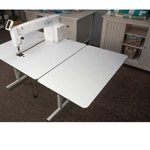 Voor Nieuwe Janome Quiltmaker <span class=keywords><strong>Pro</strong></span> 18 <span class=keywords><strong>Versa</strong></span> Longarm Sit Down Quiltmachine - Product Image 1