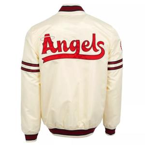 Chaqueta de béisbol de satén bordada personalizada Acabado ligero brillante Equipo y uso escolar - Product Image 3
