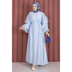 Robe hijab en mousseline bleu ciel avec manches à volants et ceinture à taille naturelle - Product Image 3