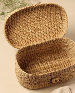 Boîte à mouchoirs en herbe de mer écologique en gros avec couvercle, forme ovale, tissée à la main, couleur naturelle, rangement décoratif pour hôtel, maison, en provenance du Vietnam - Product Image 3