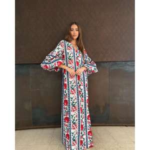 Robe longue à manches longues en coton de qualité supérieure, écologique, à fleurs, taille naturelle, style bohème, vacances, grande taille, décontractée et élégante pour femmes - Product Image 1