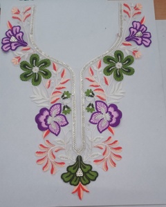 Patchs détachables brodés élégants faits à la main pour chemisiers, chandails et vestes - Product Image 1