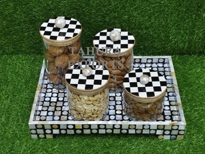 2026 Customized New Handmade Resin Jar Mother Pearl Transparent Tabletop Container <b>Cover</b> for Fruit Storage <b>Table</b> Decoration - Product Image 5