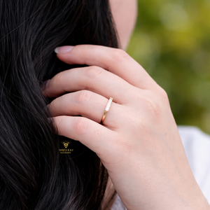 Anillo de Diamantes de Oro Sólido de 14K y 18K para Mujer, Diseño Minimalista con Barra Larga de Diamantes Cultivados en Laboratorio, Anillos de Diamantes Personalizables, Tendencia 2026, Certificado IGI - Product Image 3