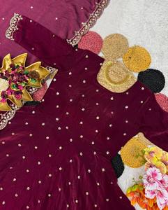 Nuevo Lanzamiento, Salwar Kameez de Moda, Hermoso y Suave, con Lentejuelas de Seda Espacial Bordadas, para Fiestas, de Secado Rápido, Diseño Moderno - Product Image 5