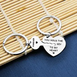 HOT Couple Boyfriend Girlfriend You Hold The Key to My Heart love keychain Valentines Day Birthday Gifts heart Metal key chains