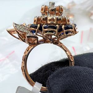 แหวนหมั้นทองคำแท้ 14K 18K ดีไซน์หรูหรา ประดับเพชรแท้ทรงบริลเลียนท์ รับรองโดยผู้เชี่ยวชาญ ความงามเหนือกาลเวลา - Product Image 3