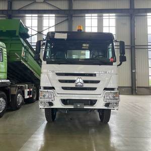 BEST OFFER USED Tractor Truck App-rox 400 HP <b>Diesel</b> Engine Euro 2 Emis-sion Standard Suitable for <b>Container</b> Hauling - Product Image 3