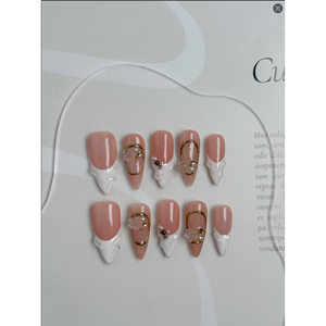 Ongles press-on Sculpted Bloom au design unique pour des ongles élégants - Product Image 1