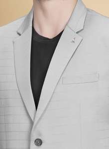 Traje de Oficina de Poliéster Gris Claro para Hombre, Calidad de Exportación, Ropa Formal Moderna para Negocios y Eventos, Disponible a Bajo Precio - Product Image 2